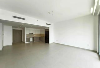 Vacant | Burj Khalifa and Sea View | High Floor, picture 3