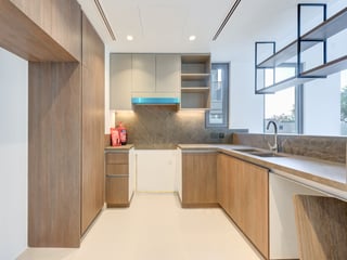 Prime Location | Brand New | Close to Amenities, picture 3
