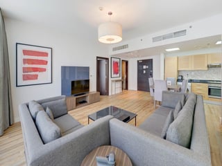 All Bills Included | Next to Metro | Low Deposit, picture 3