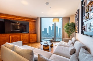 Unique Custom Interior | Panoramic Fountain view, picture 4