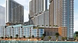 Rare Huge Layout | Landmark and Water Views, picture 4