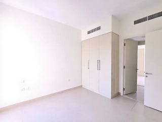 Corner Plot | Well Maintained | Single Row, picture 4