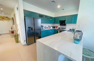 Large Plot | Single Row | Landscaped Garden, picture 4