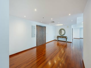 Exclusive | Upgraded Flooring | High Floor, picture 3