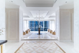 Full Floor Penthouse | Beach | 360° Views | Luxury, picture 3