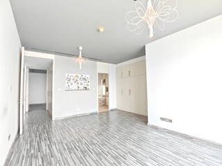 Full Panoramic View | High Floor | Vacant, picture 4