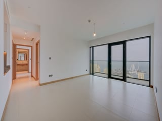 Rare Views | High Floor | Iconic Location, picture 3