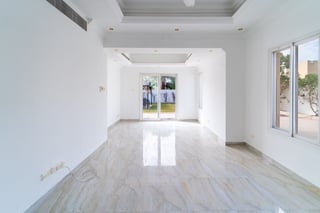 Upgraded | Prime Location | Available Now, picture 4