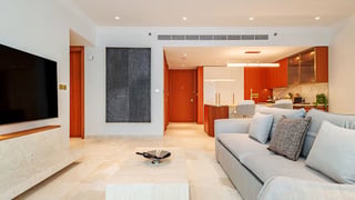 Elegant apartment in Palm Jumeirah with beach access, picture 3