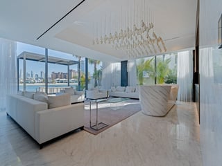 Vacant and Extended Ultra-Luxury Palm Villa, picture 4