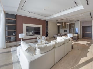 Sensoria Five Luxe | 3BR Apartment with Pool and Views, picture 4
