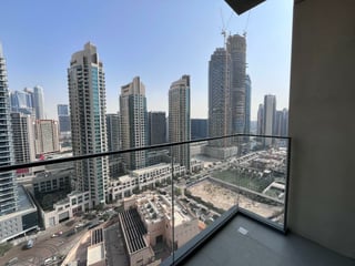 Prime Location | Vacant | Mid Floor....., picture 3