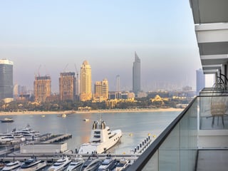 Marina-Sea Views | Private Beach | Prime Location, picture 3