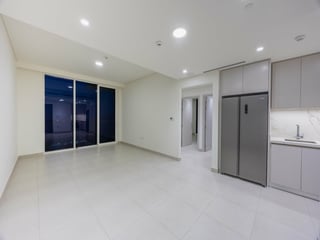 Marina-Sea Views | Private Beach | Prime Location, picture 4