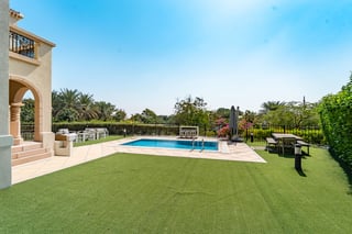 Vacant | Elevated Plot | Prime Location., picture 4