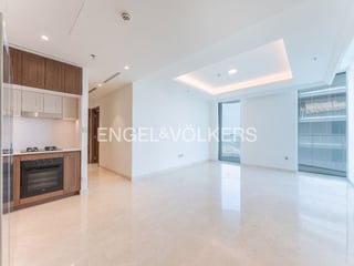 High Floor | Marina & Palm Views | Private Beach Access, picture 3
