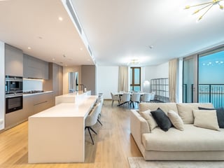 Exclusive| Large Corner Layout|  Panoramic Views, picture 4