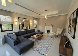 Corner | Double Height Ceiling | Privacy, picture 4