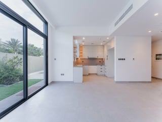 Genuine Listing | Across Pool and Gym | Single Row, picture 3