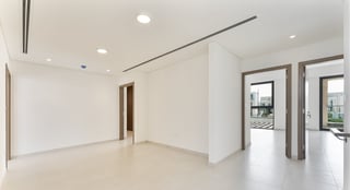 Upgraded villa in Arabian Ranches with rooftop suite, picture 3