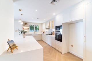 Beautifully Upgraded | Vacant | Reduced., picture 3