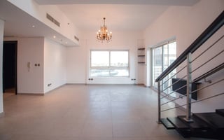 Corner Unit | Spacious | Prime Location., picture 4
