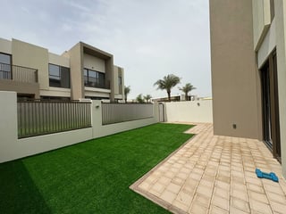 Brand New | Corner Unit | Book Now......, picture 3