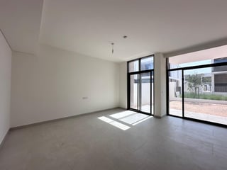 Investor Deal | Near Pool and Park......, picture 3