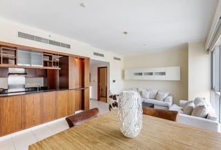 High Floor | Stunning Boulevard View | Vacant Soon, picture 4