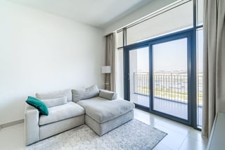 Fully Furnished | Mid Floor | Best Priced, picture 3