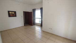 Vacant | Marina View | Upgraded........., picture 4