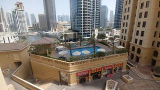 Vacant | Marina View | Upgraded........., picture 3