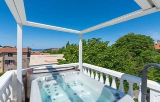 Magnificent villa with swimming pool in Rovinj, mere 140 met, picture 3