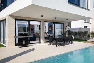 Ultramodern villa in Medulin on the 1st line to the sea, for, picture 4