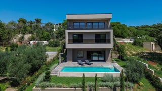 Luxury villa in Medulin, with sea views, for sale, picture 3