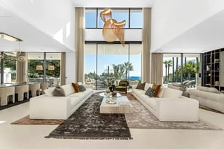 An Extraordinary Bespoke Villa with Sea Views in Marbella, picture 4