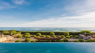 Unique Frontline Beach Mansion Residence in Marbella East., picture 3