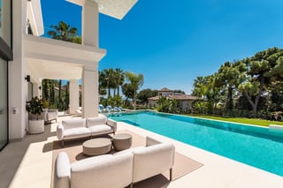 New-Build Luxury Villa in Sierra Blanca in Marbella, picture 3