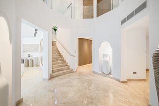 Desirable Frond | Private Beachfront Living, picture 4