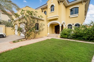 Private Beachfront Living | Fully Furnished Villa, picture 4