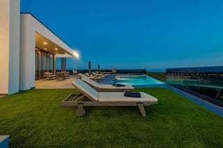 Gorgeous duplex villa in Novalja, Pag on 32000 sq.m. of land, picture 3