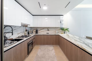 Stunning Unit | Vacant | Immaculate....., picture 3
