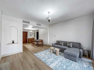 Burj Khalifa View | Semi Upgraded | Furnished, picture 3