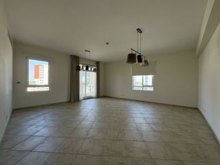 Vacant Unit | Large Layout | Call Now..., picture 3
