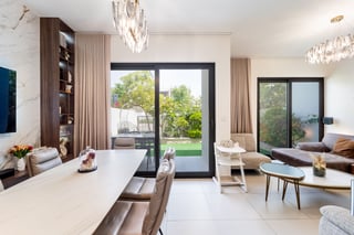 Best Location in Community| Upgraded| Single Row, picture 3