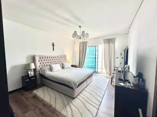 Lake View | Renovated | Largest Unit...., picture 4