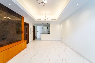 Upgraded | Pool & Park Views | Good Quality, picture 4