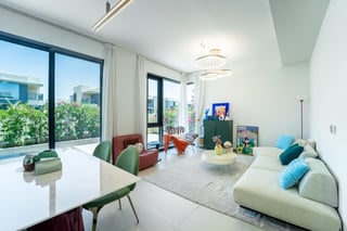 Upgraded | Fully Furnished | Greenbelt.., picture 4