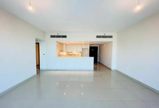 High Floor | Desirable Layout | Water View, picture 3
