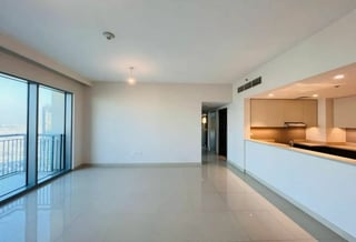 High Floor | Desirable Layout | Water View, picture 4